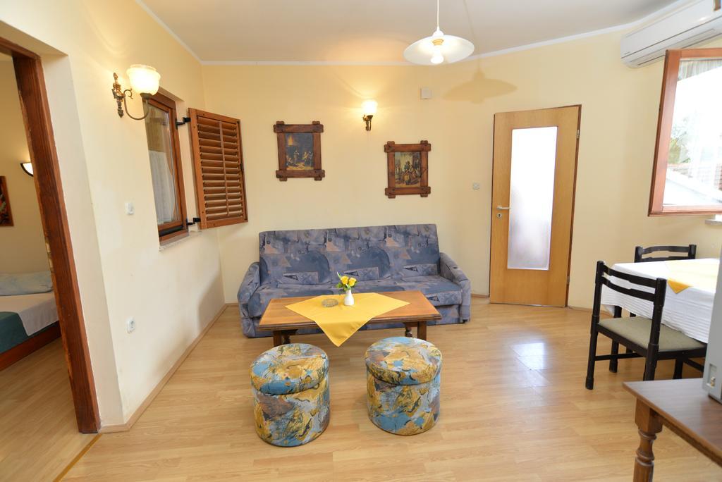 Apartments Blue 324 Medulin Exterior foto